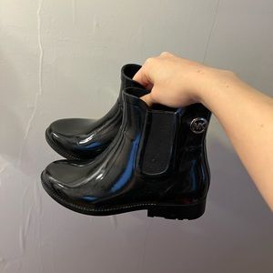 MICHAEL KORS RAIN BOOTS (never worn) SIZE 6